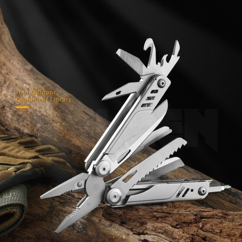 Chargez l&#39;image dans la visionneuse de la galerie, 18-in-1 Multi-Tool Pocket Knife Pocket-Sized Survival Kit
