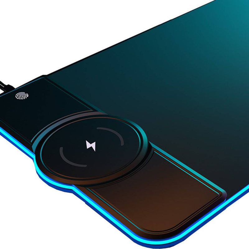 Chargez l&#39;image dans la visionneuse de la galerie, Mouse Pad Built-in 15W Fast Wireless Charger Charging Pad With RGB light effect - Polar Tech Australia
